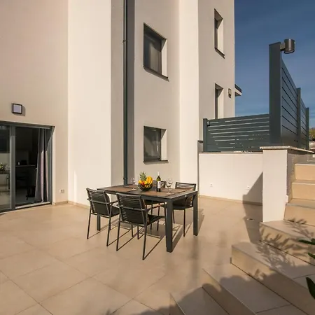 Appartement Premium Mellea Vantacici