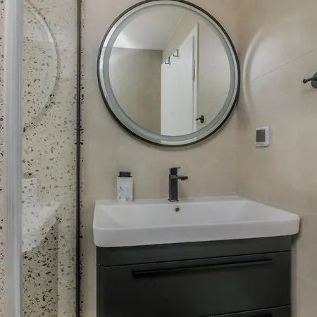 Apartament Premium Mellea Vantacici