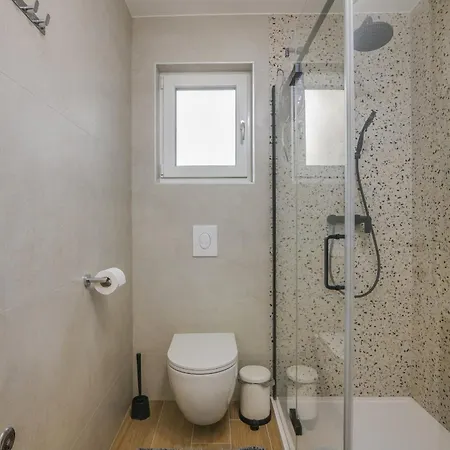 Apartment Premium Mellea Vantacici