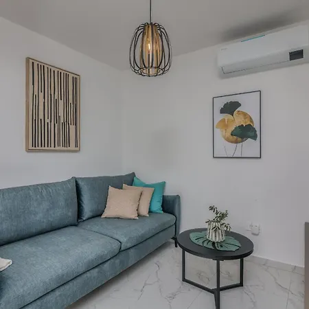 Premium Mellea Apartment