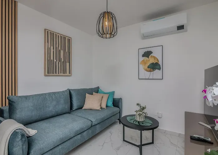 Premium Mellea Apartment