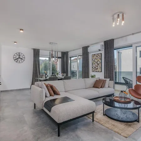 Apartment Premium Mellea Vantacici